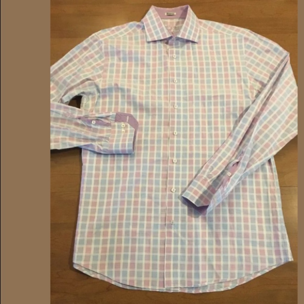 Men’s Bugatchi Uomo dress shirt beautiful